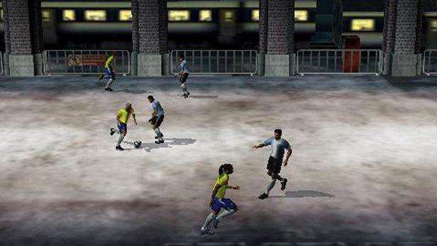 FIFA Street 2 - Platinum (PlayStation 2)