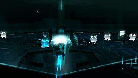 TRON: Evolution - The Video Game (PSP)