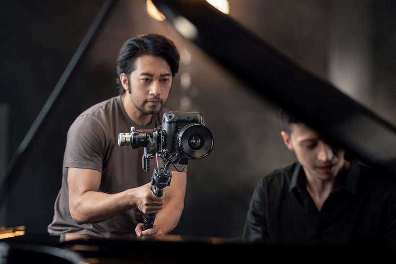 RONIN VERTICAL CAMERA MOUNT
