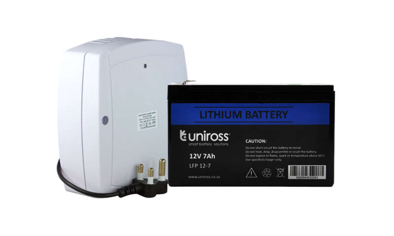 3 AMP Power supply with 7 AMP Lithium Battery