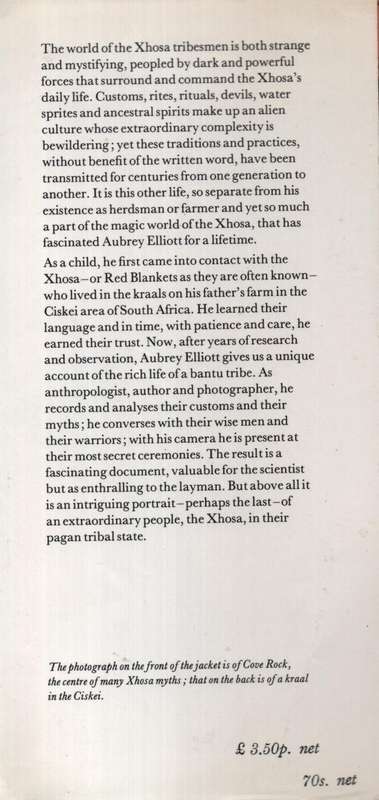 The Magic World of the Xhosa - Elliott, Aubrey