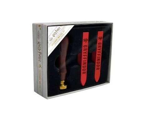 Harry Potter: Gryffindor Wax Seal Set - Insight Editions