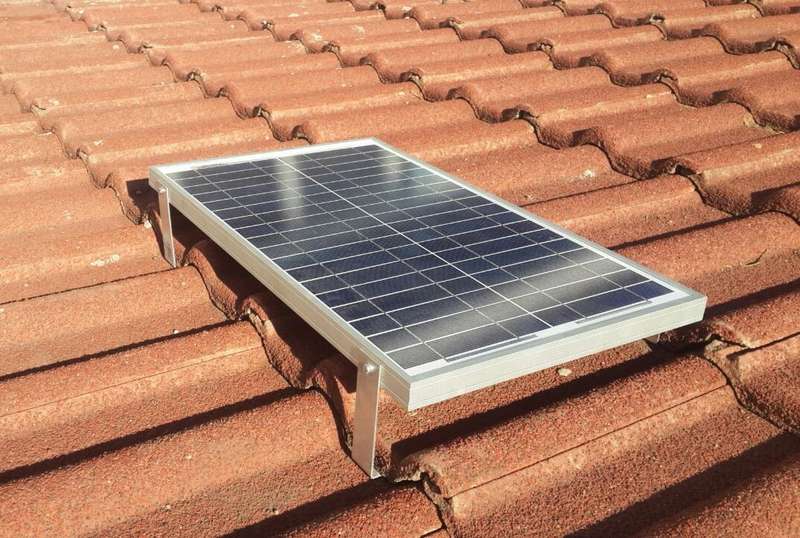 Off Grid 30W 3A gate motor & alarm system solar kit with 7A Lithium Battery