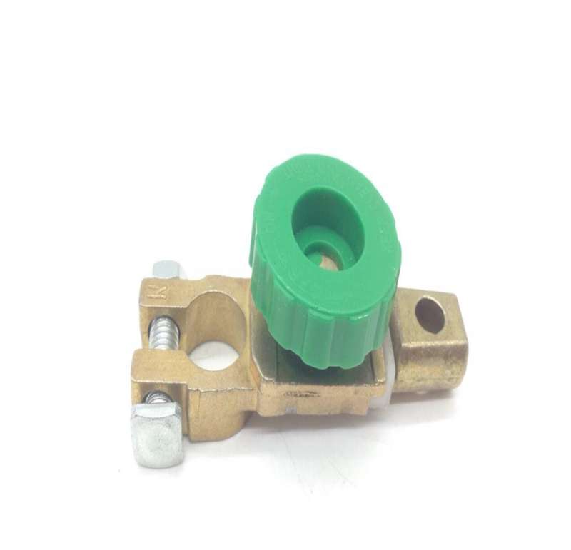 Car battery isolator switch