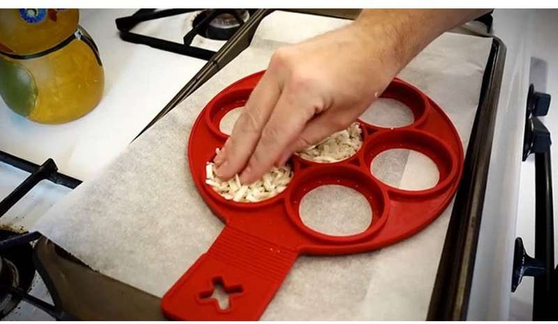 Perfect Pancakes &amp; Egg Nonstick Baking Stencils