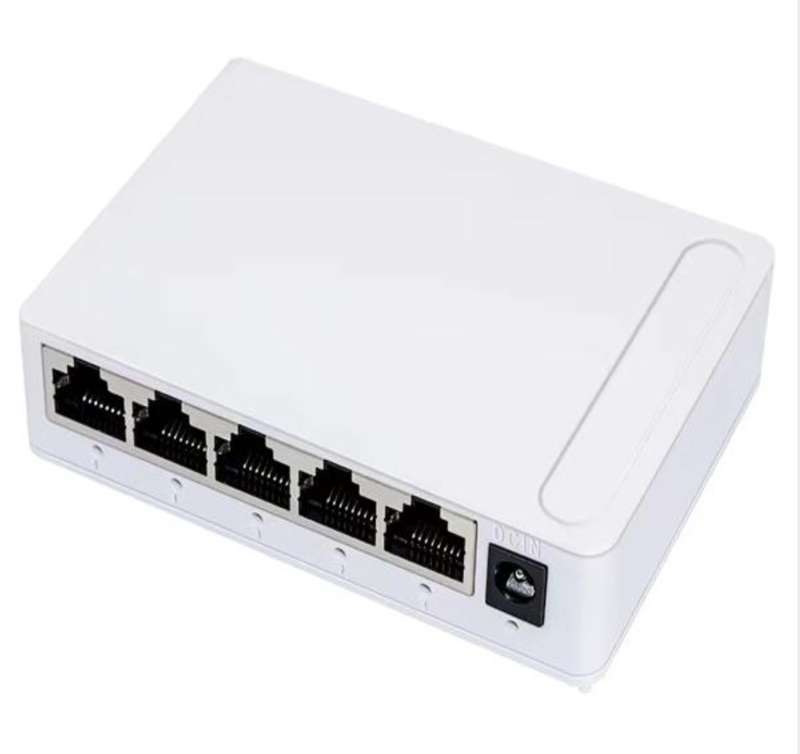 5 Port network desktop switch