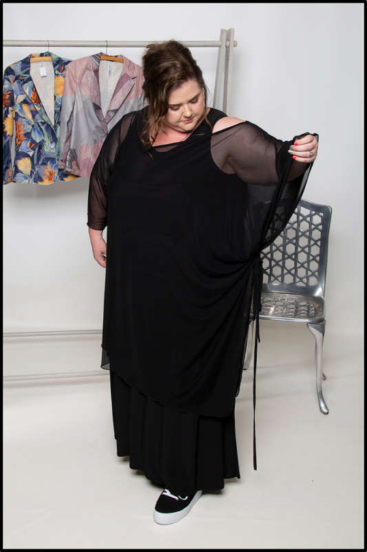 Mesh Throw-Over