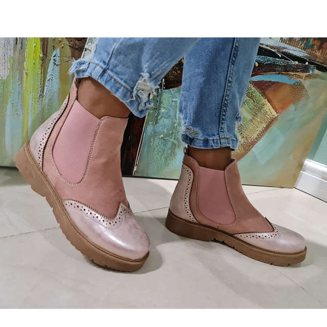 Chelsea Boots for Women