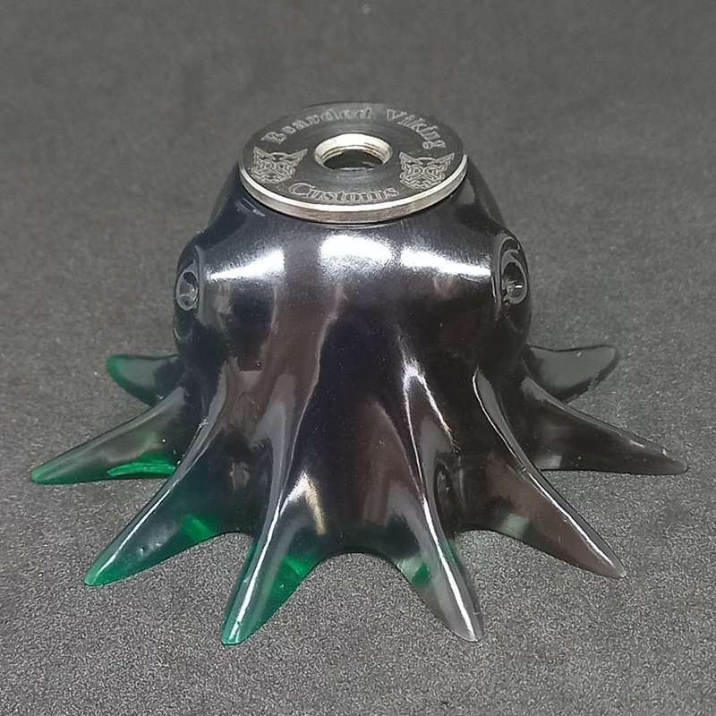 Octo acrylic atty stand