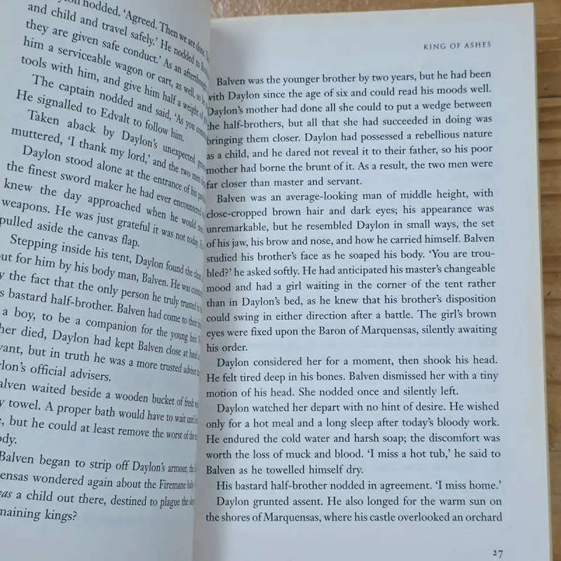 King of Ashes - Raymond E. Feist