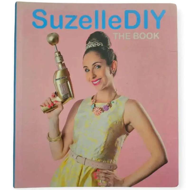 Suzelle DIY: The Book