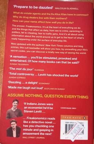 Freakonomics (Paperback)
