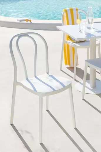 Thonet Cafe Chair No Armrest-Black Colour