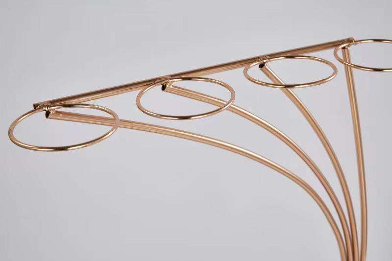 Large Golden Centrepiece|Stand