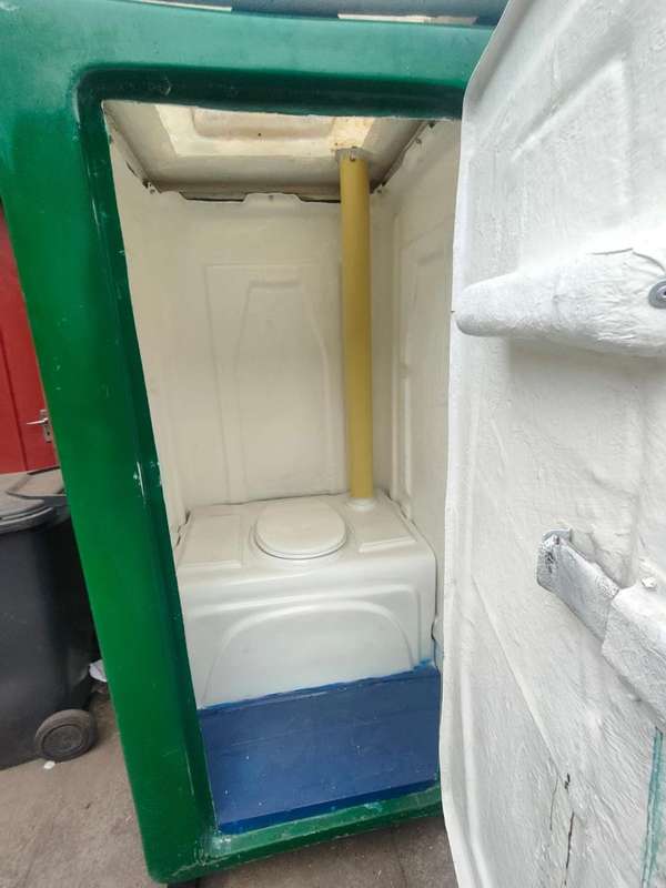 Non Flushing Fiberglass Portable Toilet