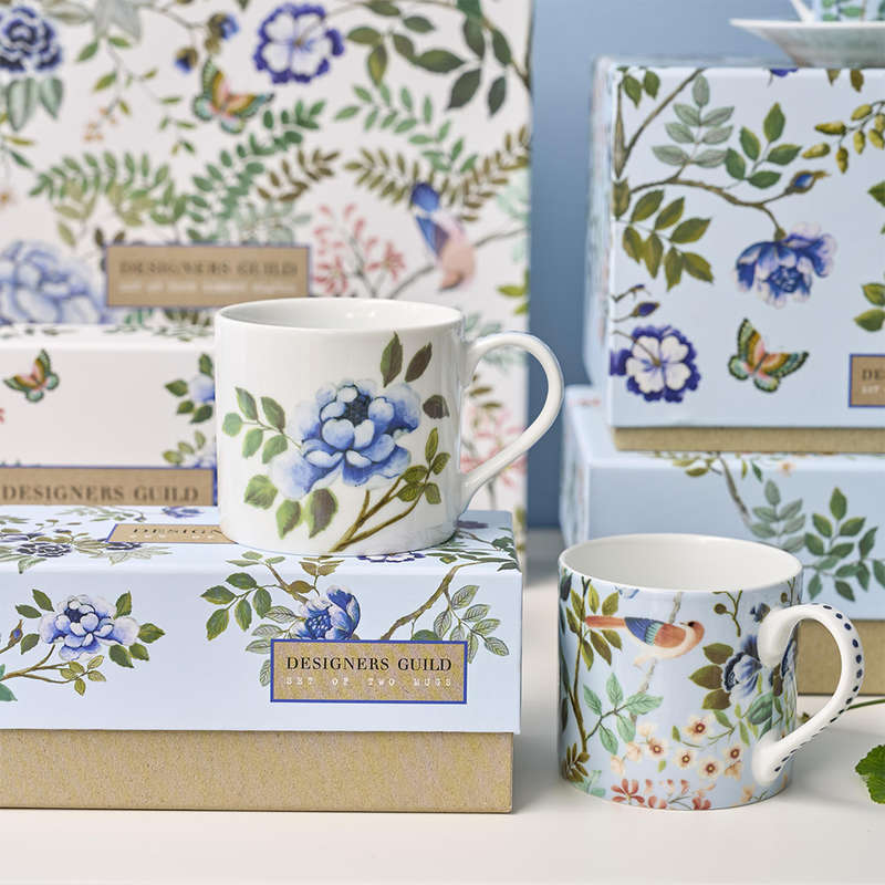 Porcelaine De Chine Mugs, Set Of 2