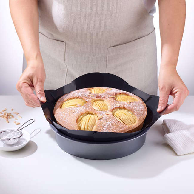 Reusable Non-Stick Round Cake Tin Liner