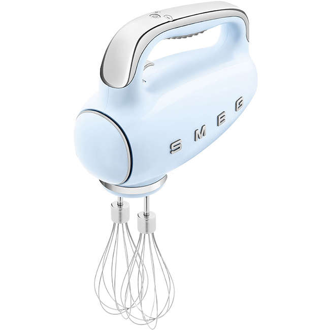 Retro Hand Mixer With 3 Attachments