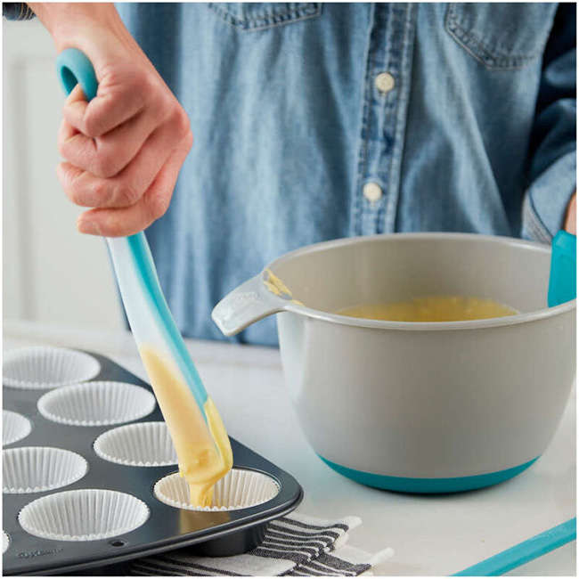 Versa-Tools Squeeze & Pour Spatula