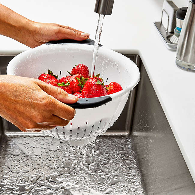 Good Grips Plastic Colander