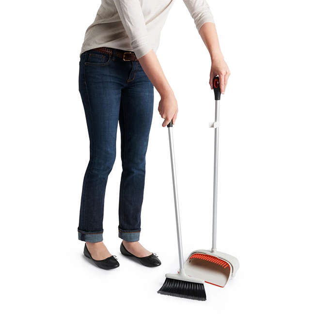 Good Grips Upright Brush &amp; Pan Sweeping Set