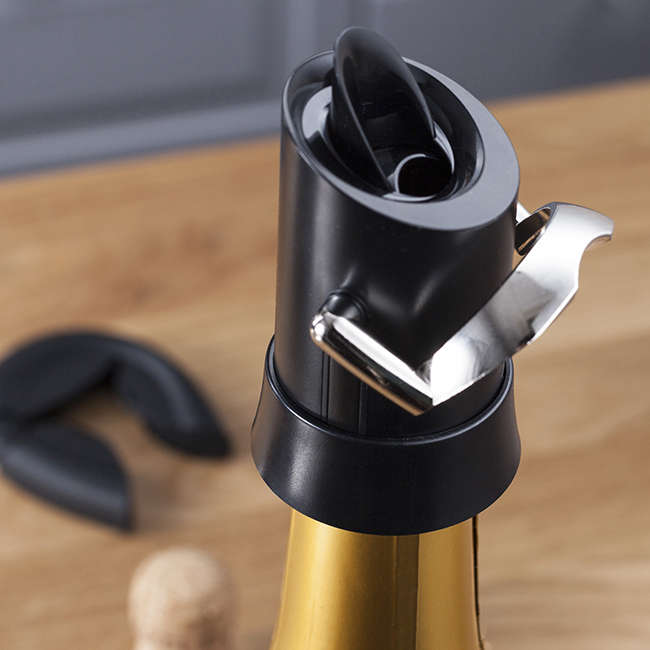 Champagne Saver And Server