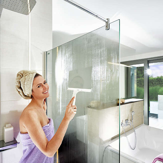 Shower Cleaning Squeegee