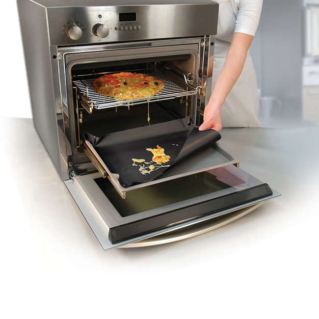 Reusable Non-Stick Oven Protector