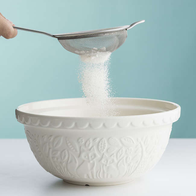 In The Forest Cream Mixing Bowl, 29cm