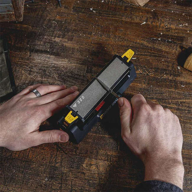 BenchStone Knife Sharpener with TriBrasive &amp; Pivot Response
