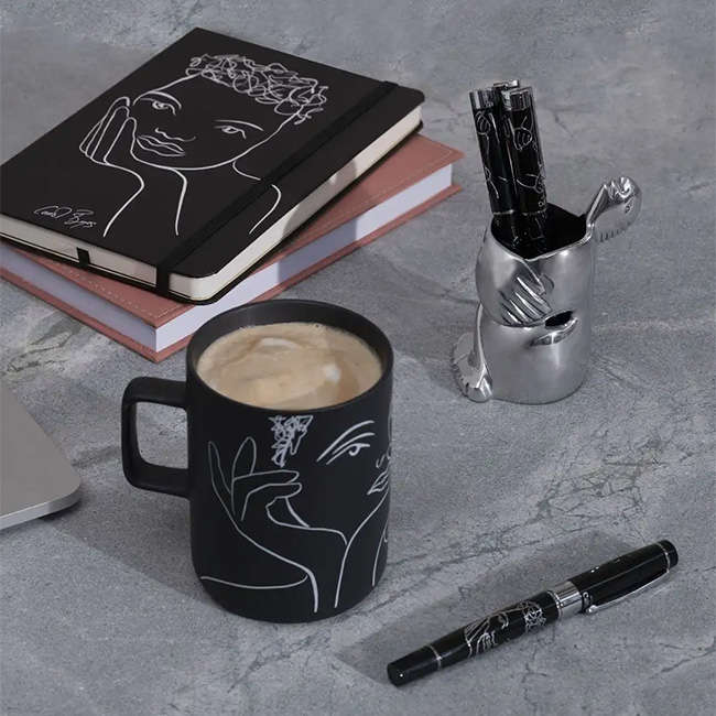 Pen Holder, Embrace
