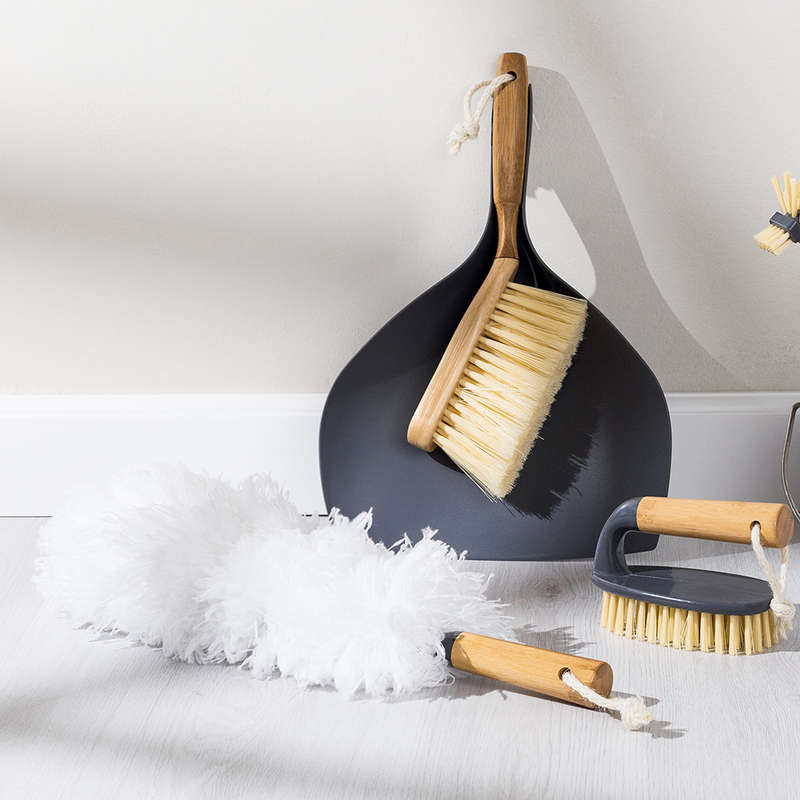 Bamboo Handle Microfibre Duster