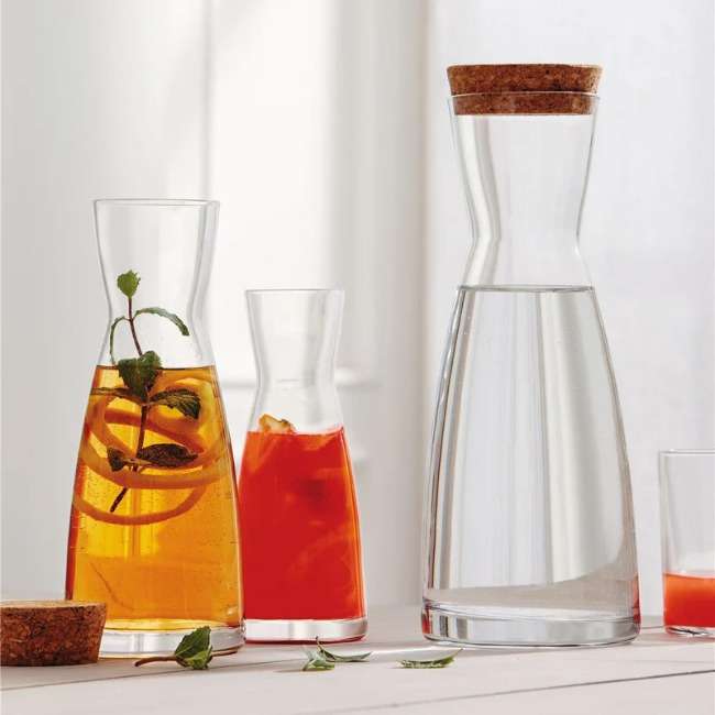 Ypsilon Carafe With Cork Stopper, 500ml