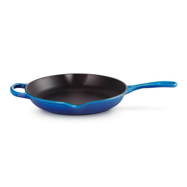 Signature Round Cast Iron Skillet, 26cm