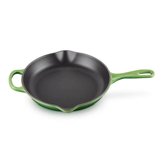 Signature Round Cast Iron Skillet, 26cm