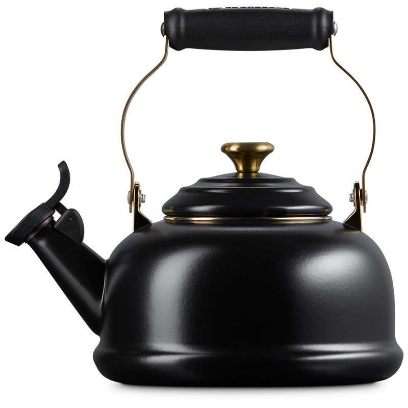 Classic Whistling Stovetop Kettle With Gold Knob, 1.6L