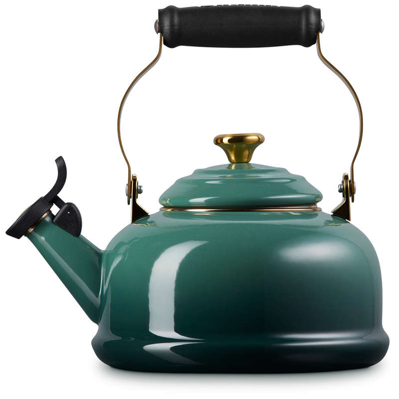 Classic Whistling Stovetop Kettle With Gold Knob, 1.6L