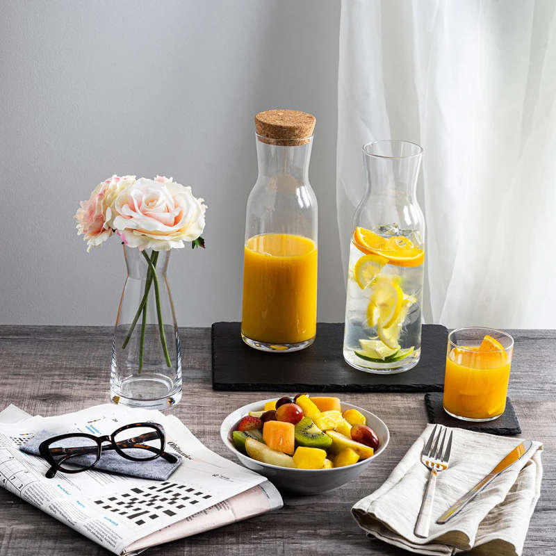 Aquaria Carafe With Cork Lid, 1.1L