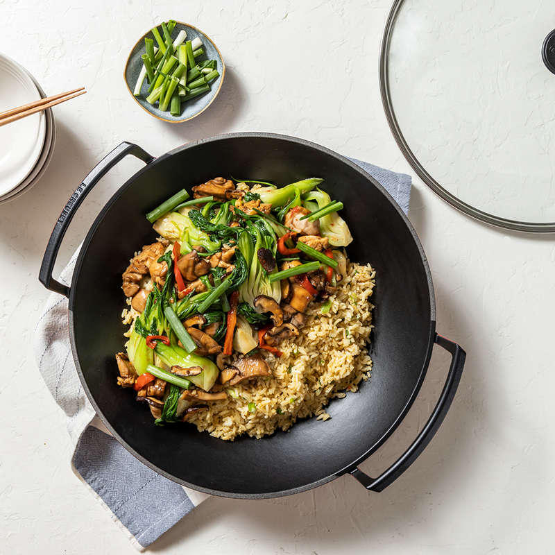 36cm Cast Iron Wok With Glass Lid, 36cm, 4.5L