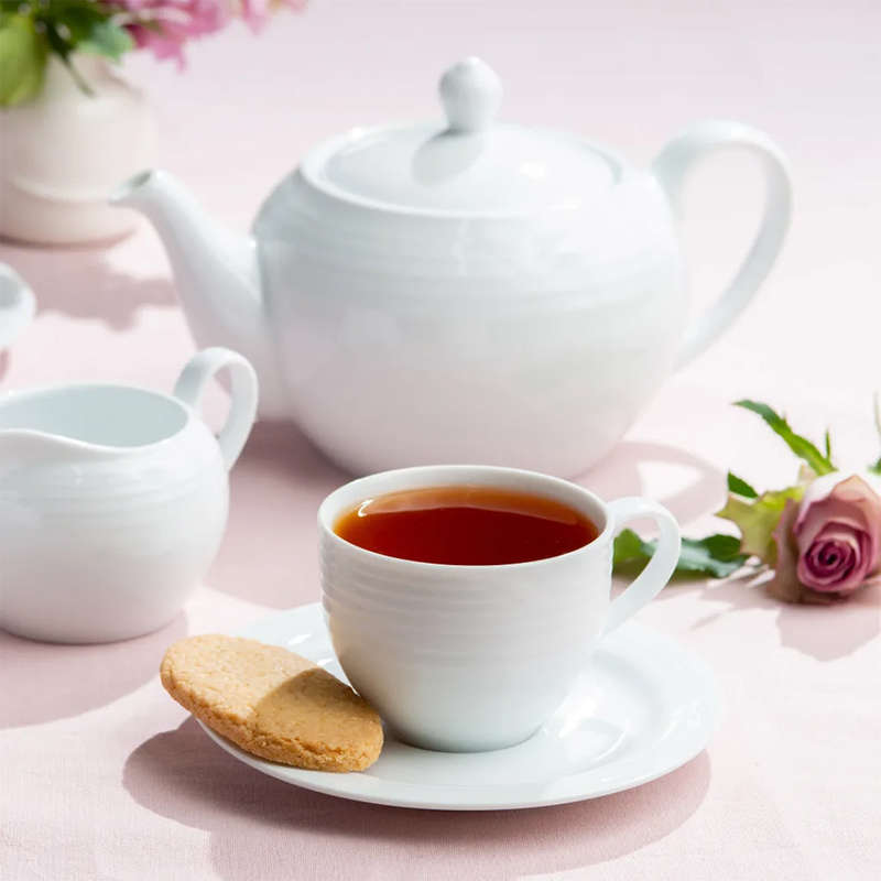 Arctic White Tea Cup & Saucer