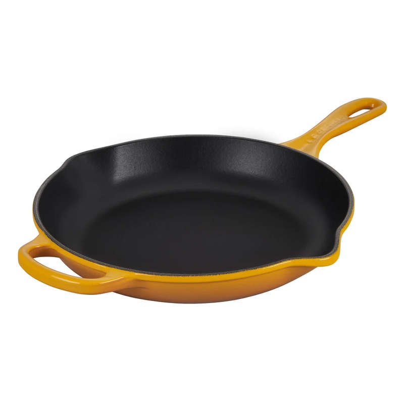 Signature Round Cast Iron Skillet, 26cm