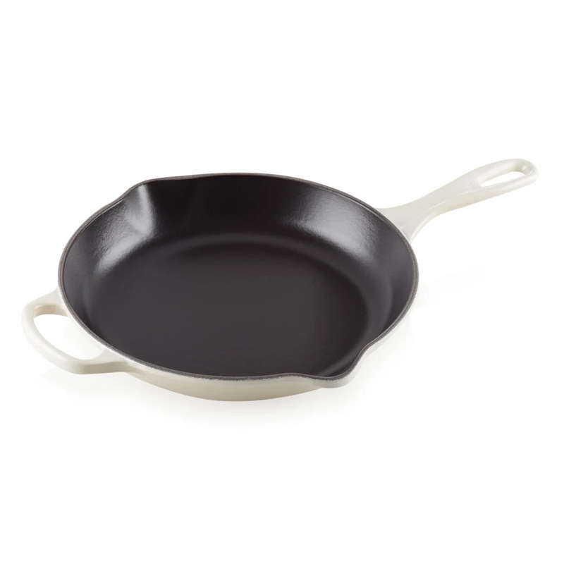 Signature Round Cast Iron Skillet, 26cm