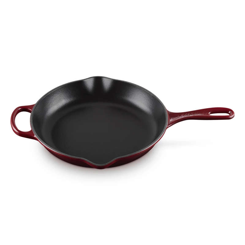 Signature Round Cast Iron Skillet, 26cm
