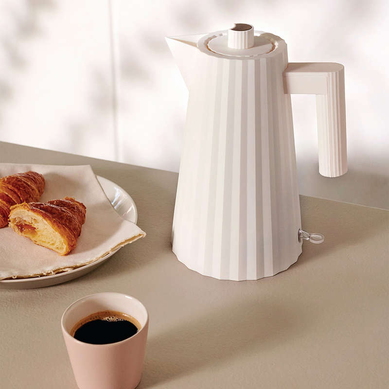 Plissé Electric Kettle, 1.7L