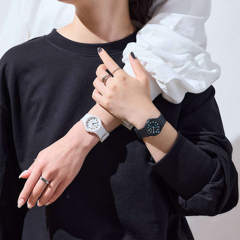 Standard Pop Women's Wrist Watch, LQ-24B