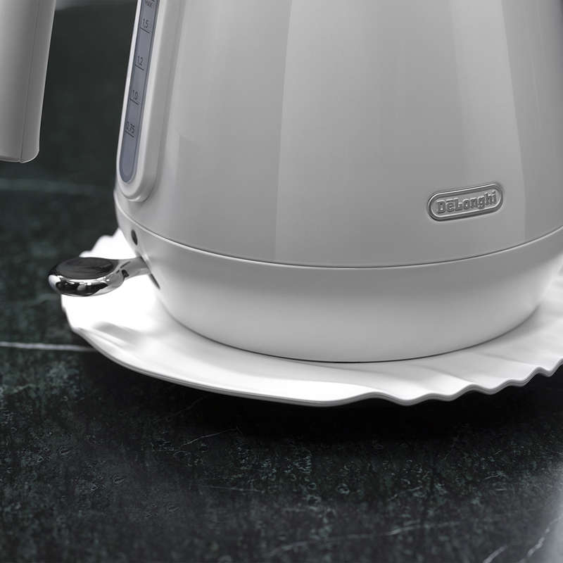 Eclettica Cordless Kettle With Changeable Base, 1.7L