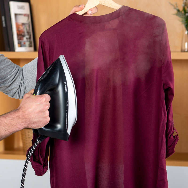 Pro 3000 Steam Iron Station