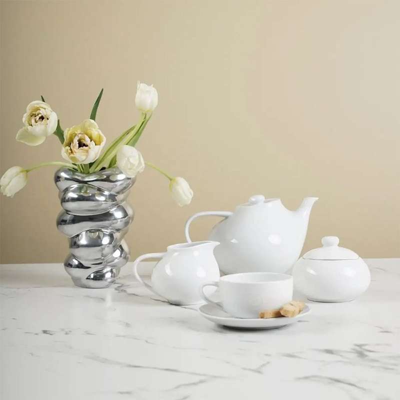Cup & Saucer, Swirl