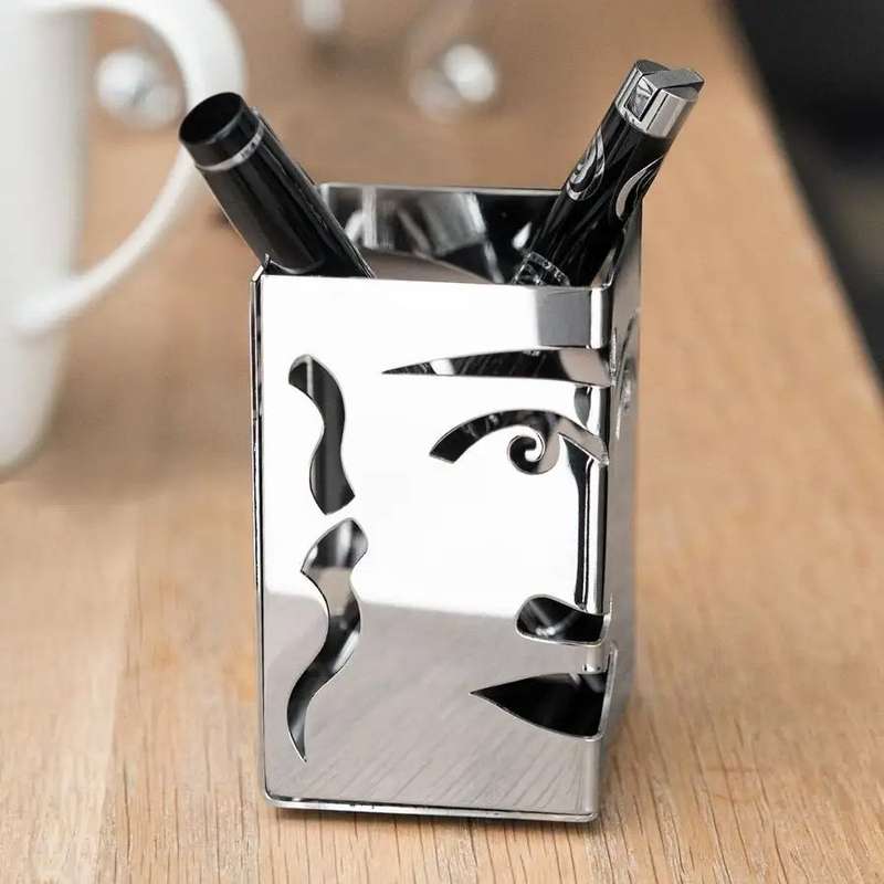 Small Pen Holder, Face Off