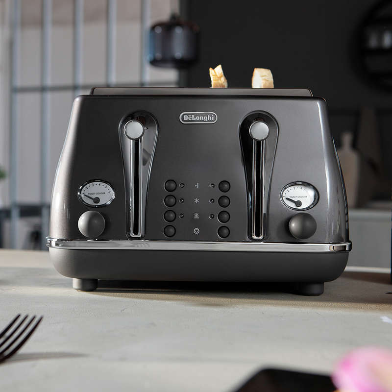 Icona Metallics 4 Slice Toaster